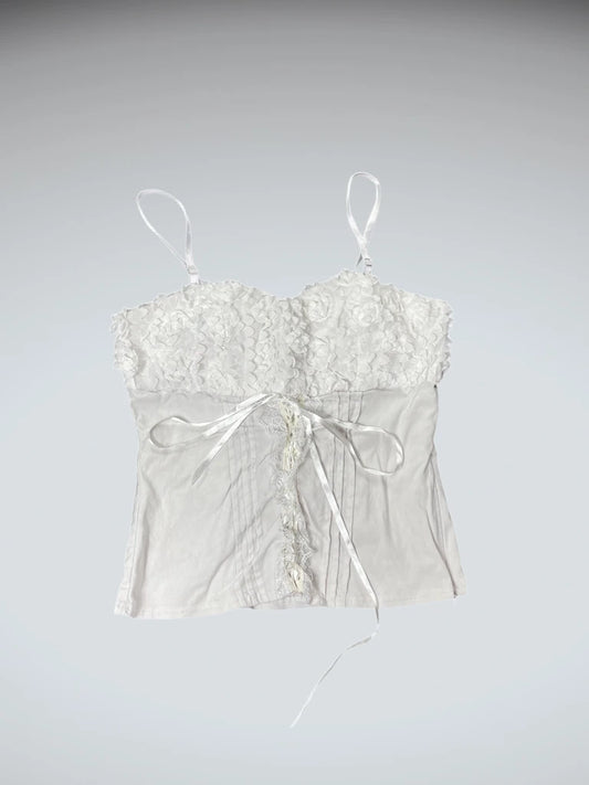 front view, Ole Ole white 3D flower corset top, vintage Y2K second hand piece