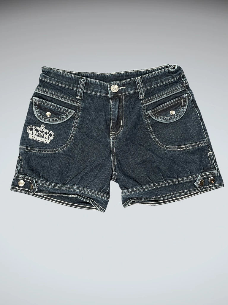 detail view, Crown Embroidered Dark Wash Denim Hotpants, vintage Y2K second hand piece