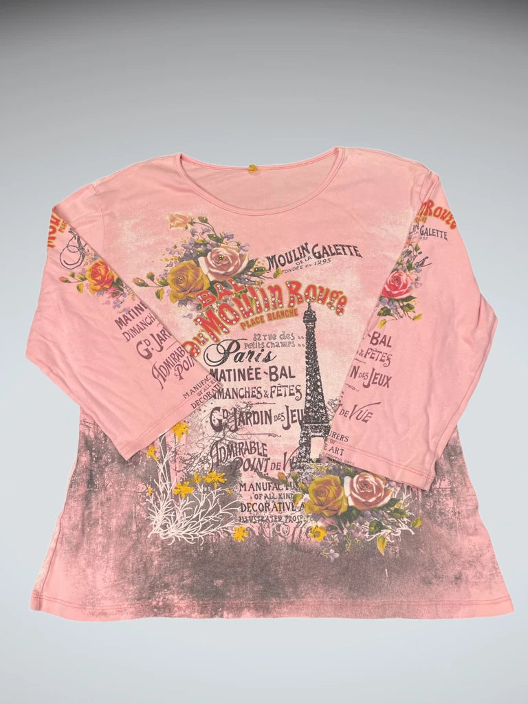 front view, pink y2k paris shirt, vintage Y2K second hand piece