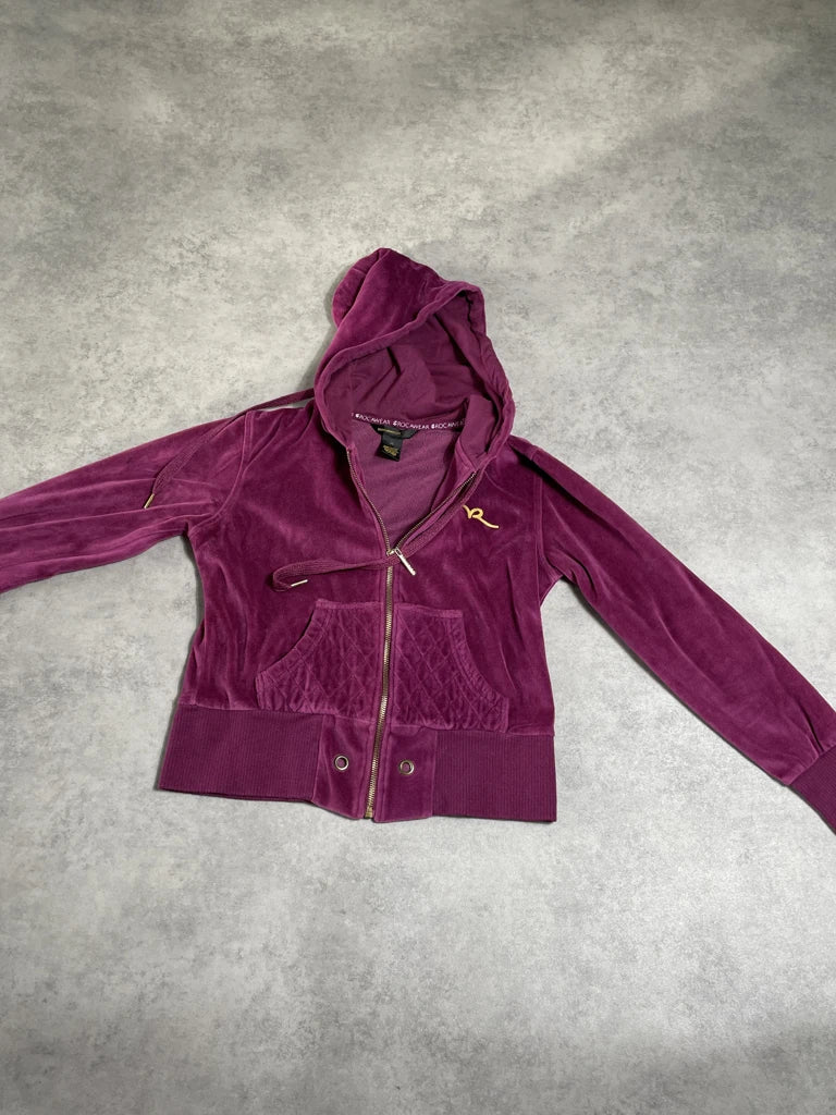 detail view, Rocawear crop sweatshirt, vintage Y2K second hand piece