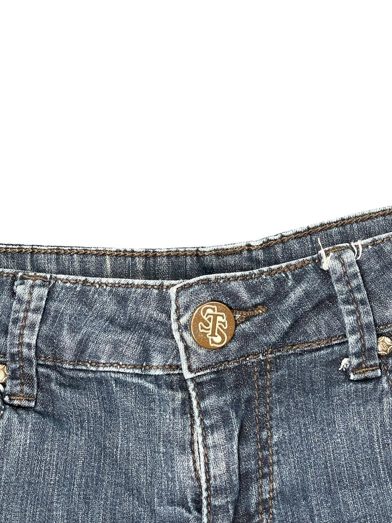 detail view, STS Blue Distressed Hem Denim Hotpants, vintage Y2K second hand piece