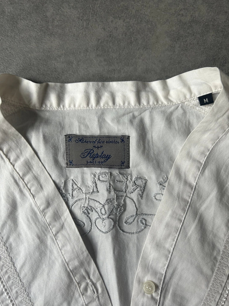 detail view, Replay Y2K White Long Sleeve Top, vintage Y2K second hand piece