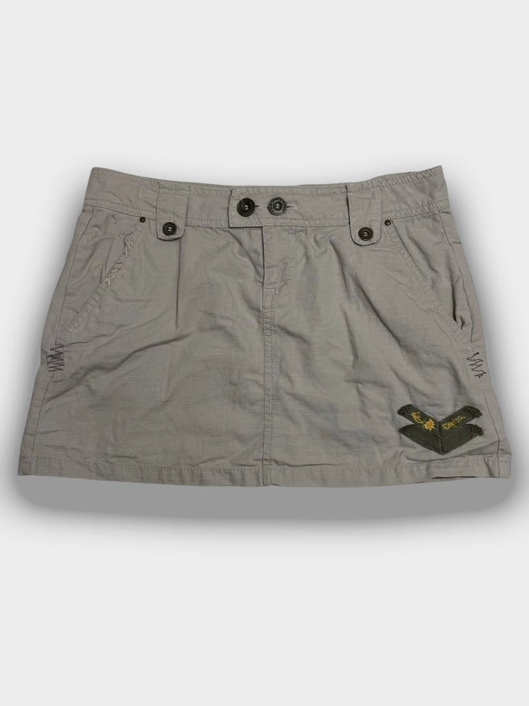 front view, Lola Espeleta Khaki Vintage Utility Cargo Mini Skirt — Embroidered Cotton Chevrons M, vintage Y2K second hand piece