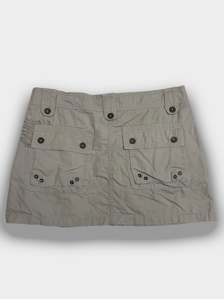 back view, Lola Espeleta Khaki Vintage Utility Cargo Mini Skirt — Embroidered Cotton Chevrons M, vintage Y2K second hand piece