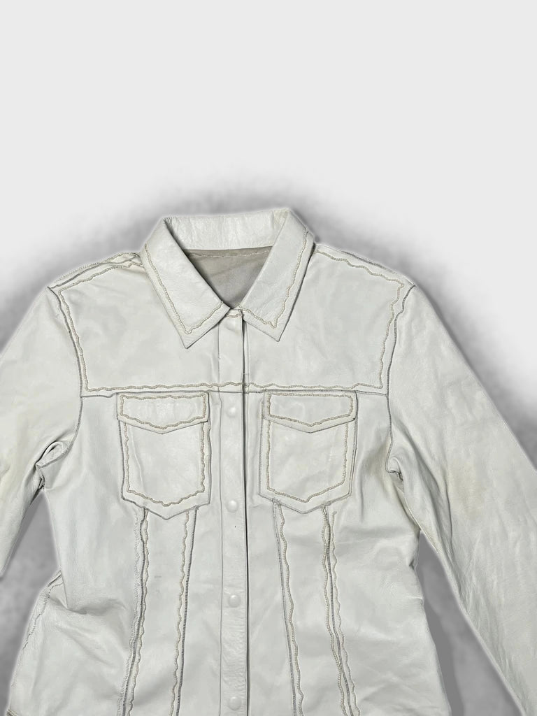 detail view, White Leather Jacket, vintage Y2K second hand piece