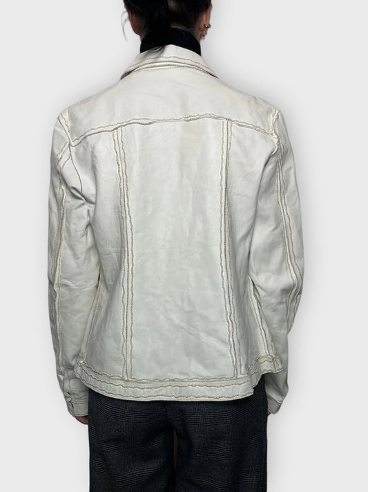 back view, White Leather Jacket, vintage Y2K second hand piece