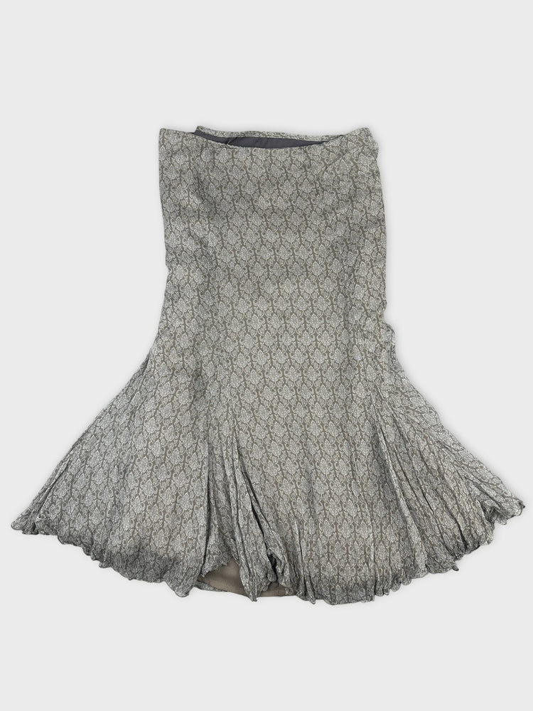 Flowy Silk Skirt with Elegant Detail (W27 / S)
