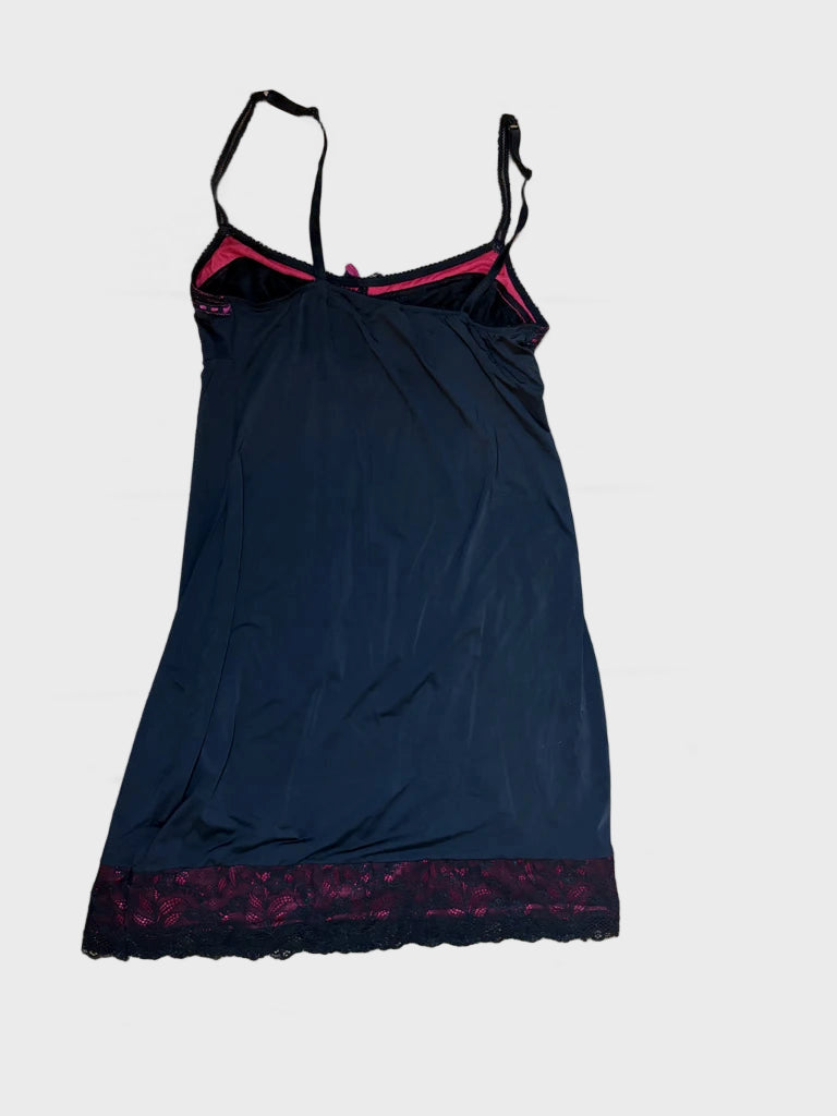 detail view, Y2K Black Lingerie Slip Dress, vintage Y2K second hand piece, image 5