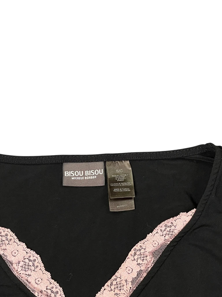 Bisou Bisou Lace Bell-Sleeve Black Top (S)