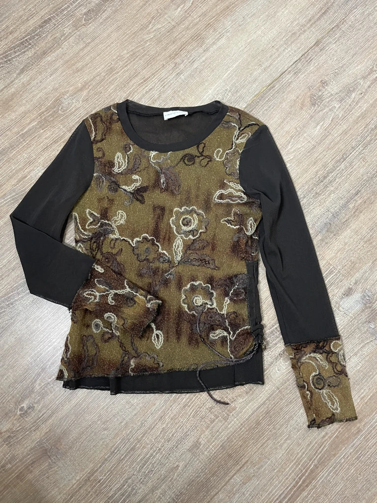 Long sleeve shirt