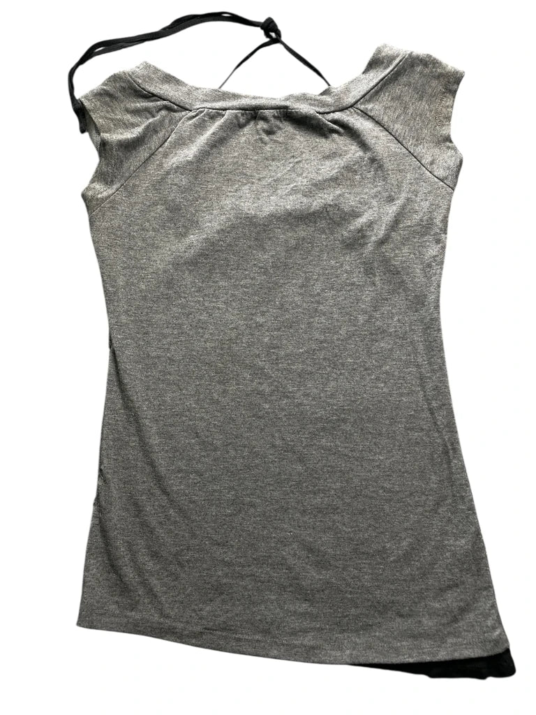 Grey Y2K Floral Graphic Tee with Vintage Charm (S)