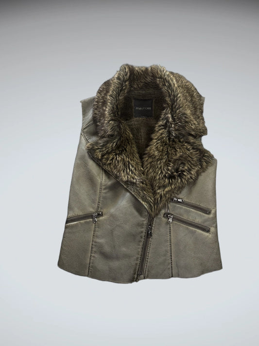 Maurices Faux Fur Collar Leather Vest Women (M)