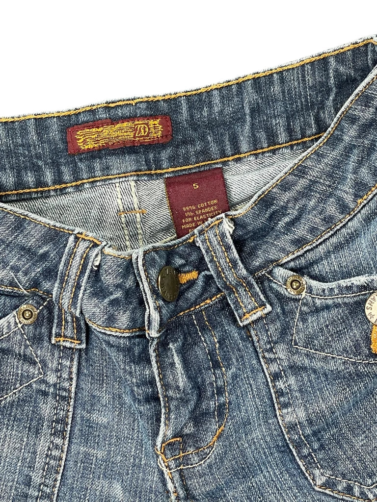 ZD Light Wash Raw Hem Denim Hotpants (S)