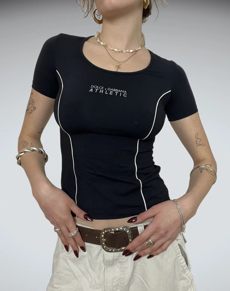 Tight shirt