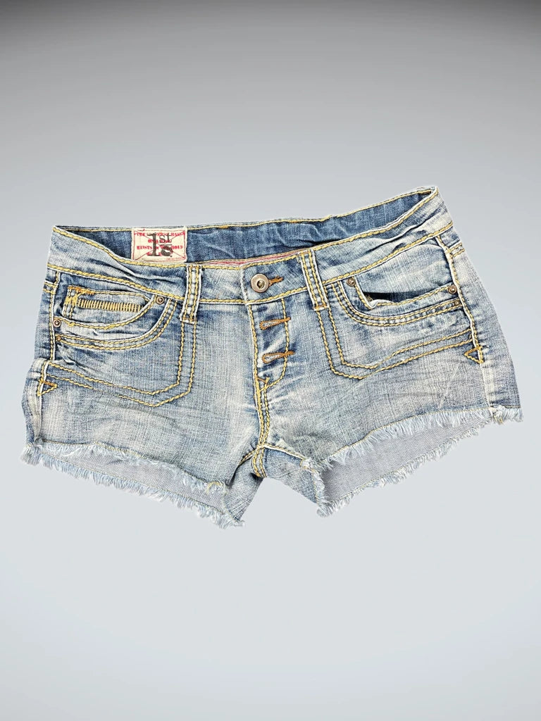 light washed denim hotpants (M)