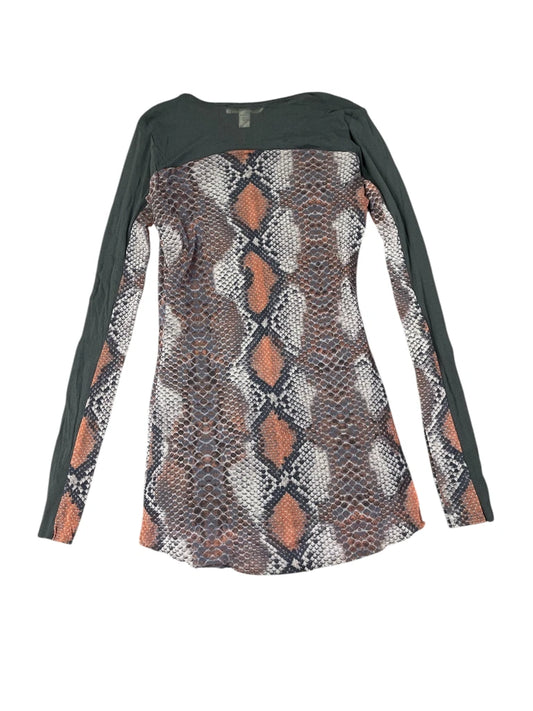 Weston Wear grey snakeskin top (S)