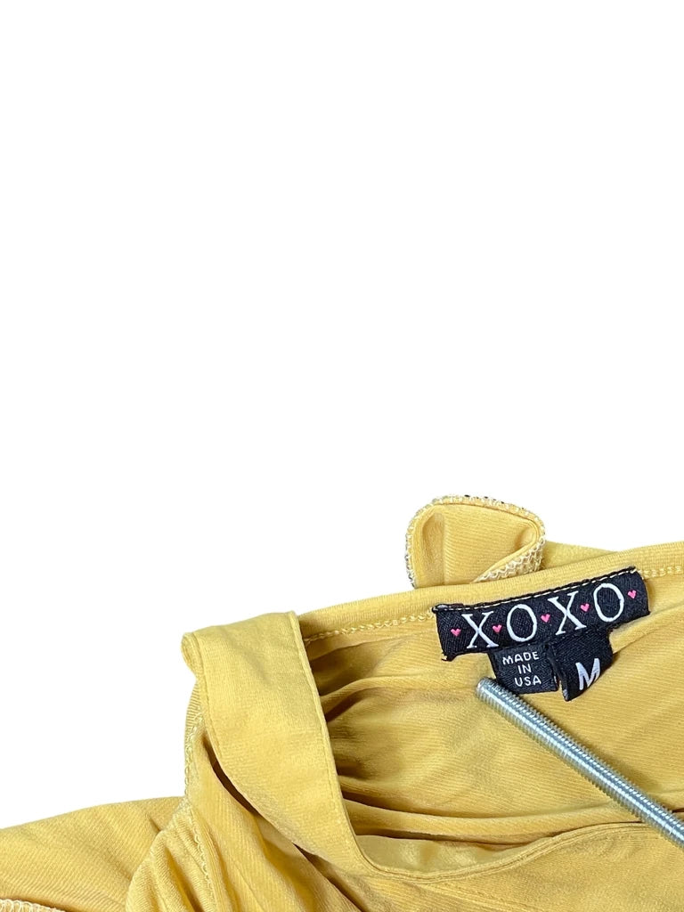 soft yellow tube top (M)