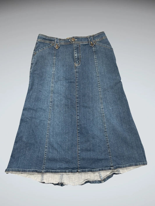 Medium Wash Denim Skirt with Flared Hem (M)