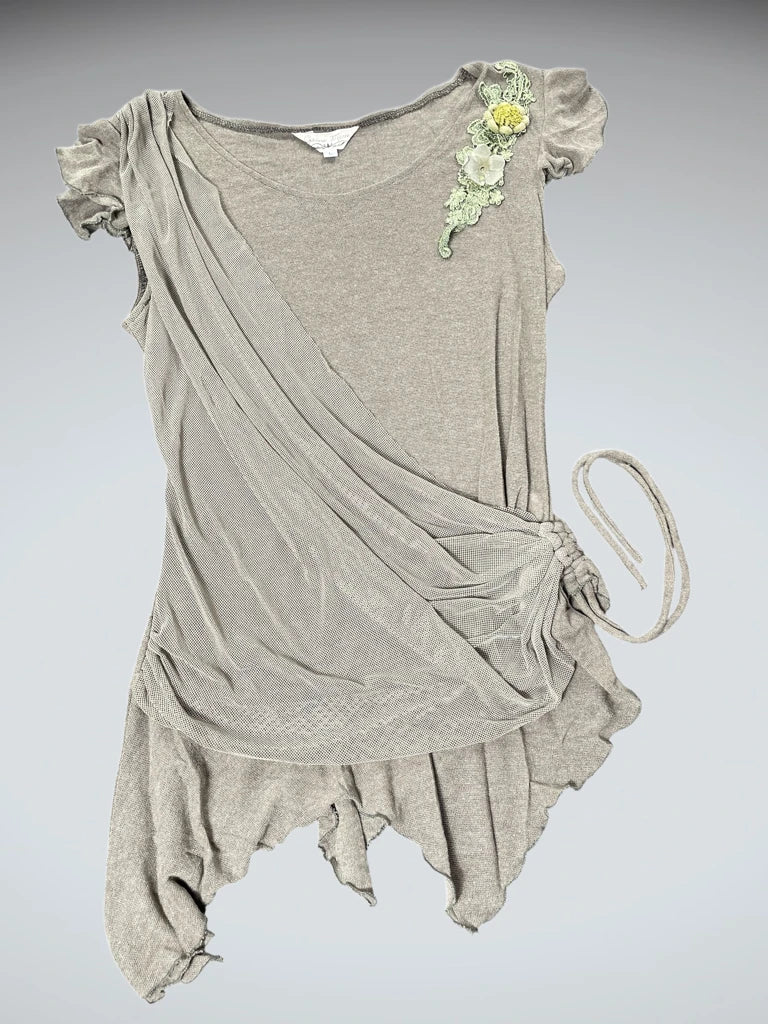 Asymmetrical Fairy Mesh Top (M)