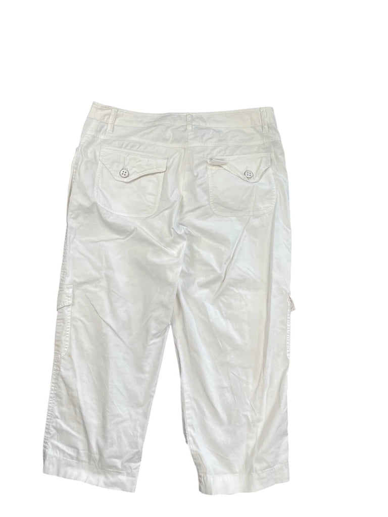 Tribal White Buttoned Cargo Pants (M)