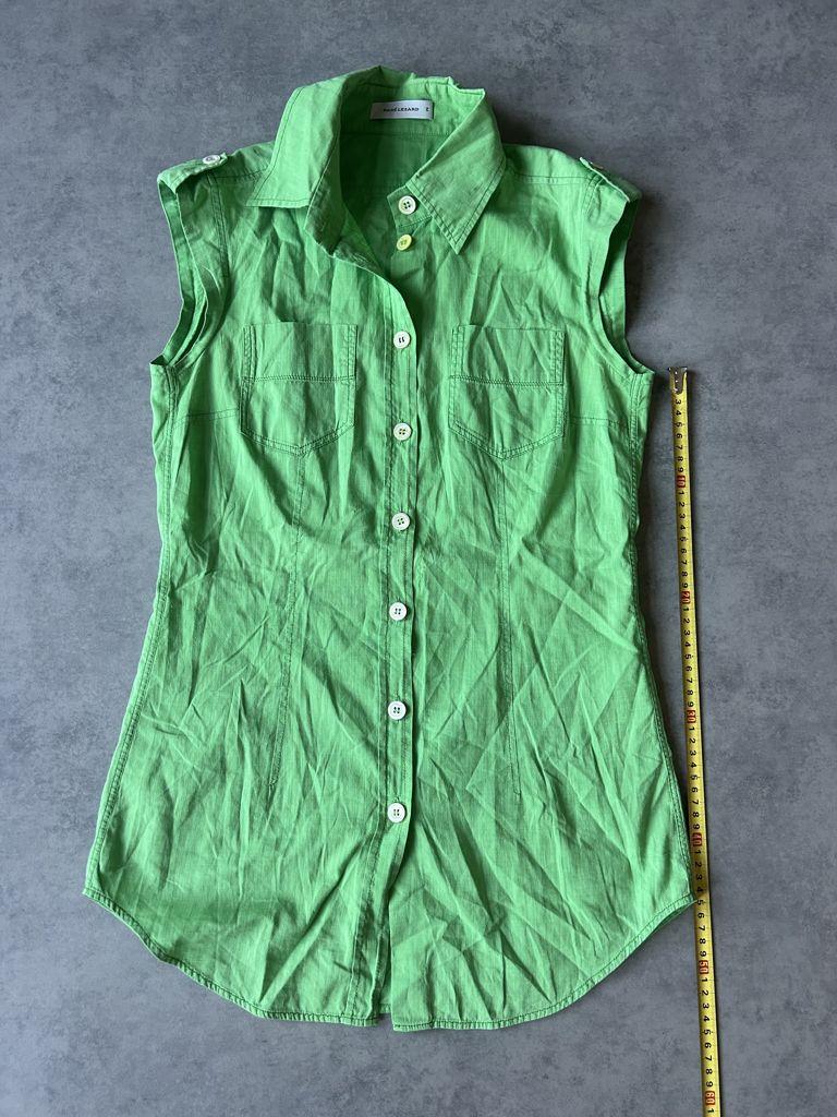 Green sleeveless button up