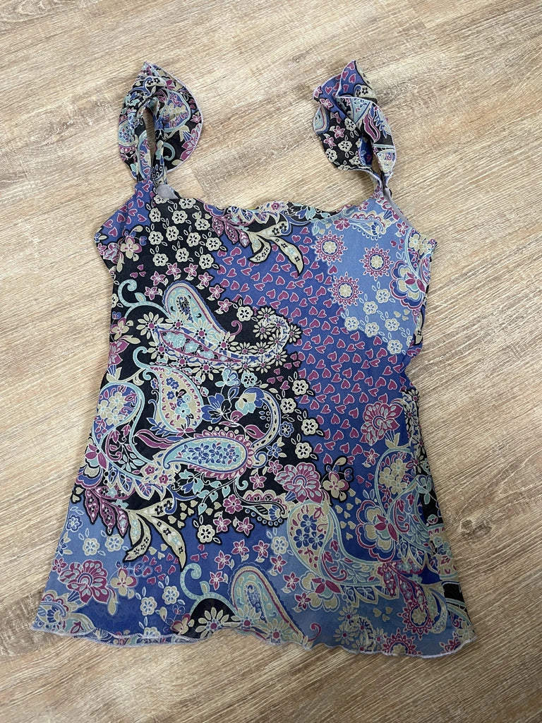 Sleeveless top