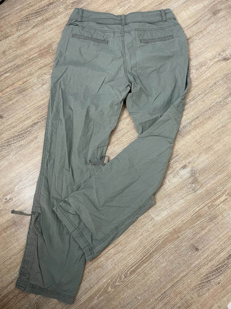 Tracking pants