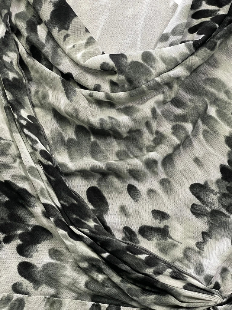 Monochrome Aqua Drop Pattern Draped Top (S)