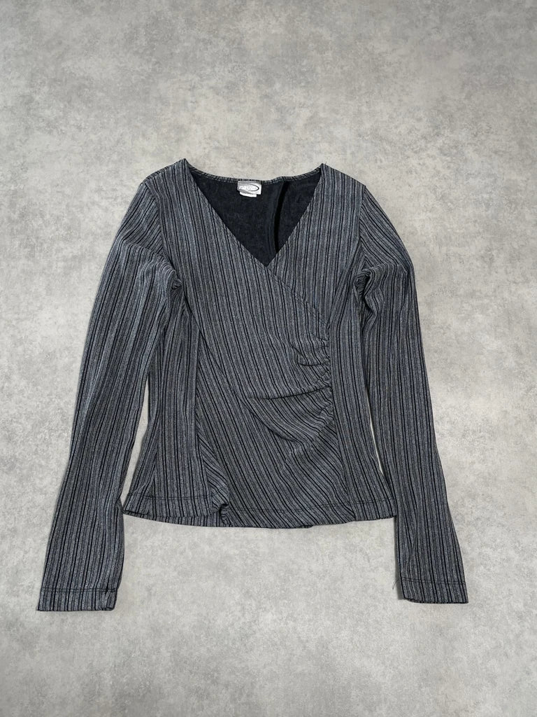 grey striped top