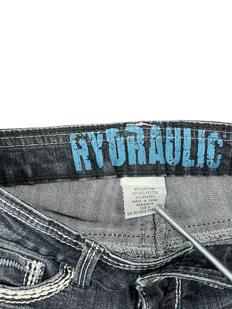 Hydraulic Dark Wash Embroidered Pocket Hotpants (S)