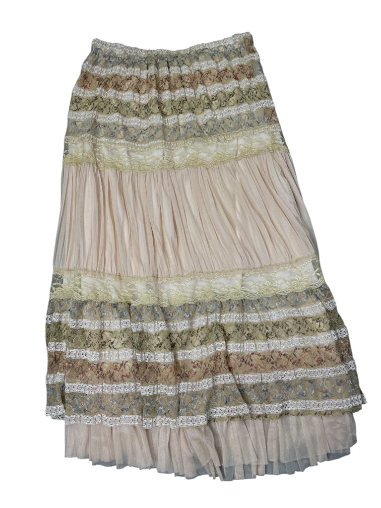 Golden Lace Romance Maxi Skirt (M)