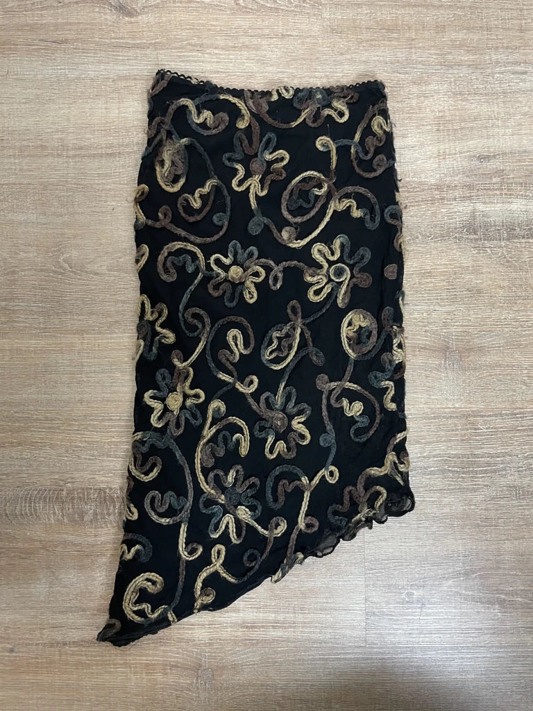 Patterned skirt