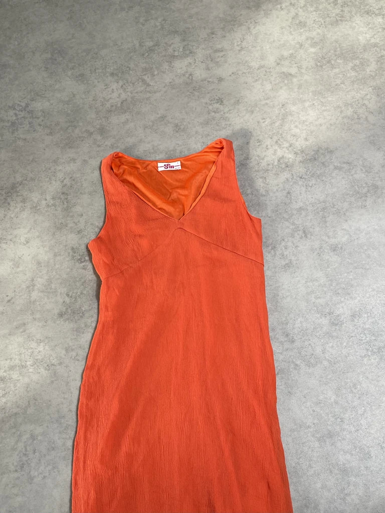 orange dress ((N/A) probably M)