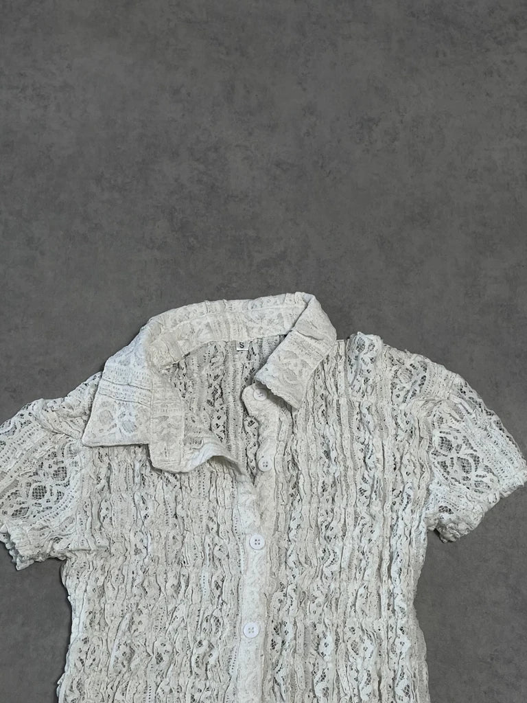 white lace short sleeve shirt