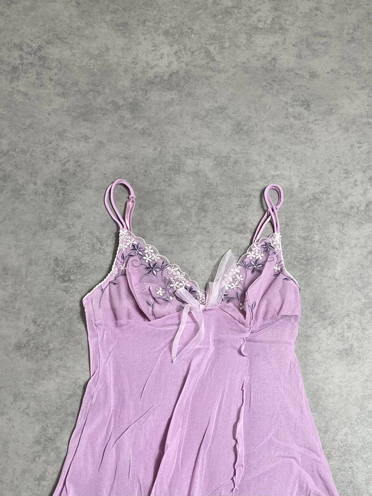 victoria’s secret lingerie top (M)