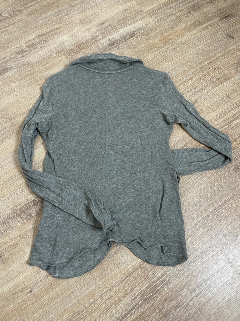Long sleeve top