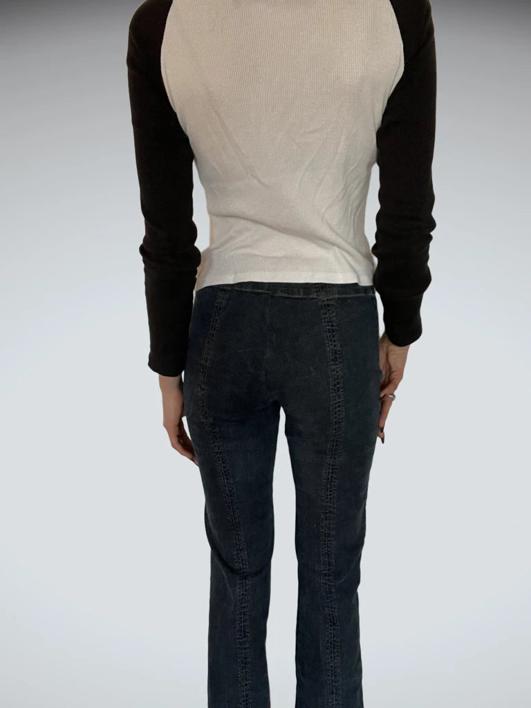 Blue Jeans with Zipper Detail