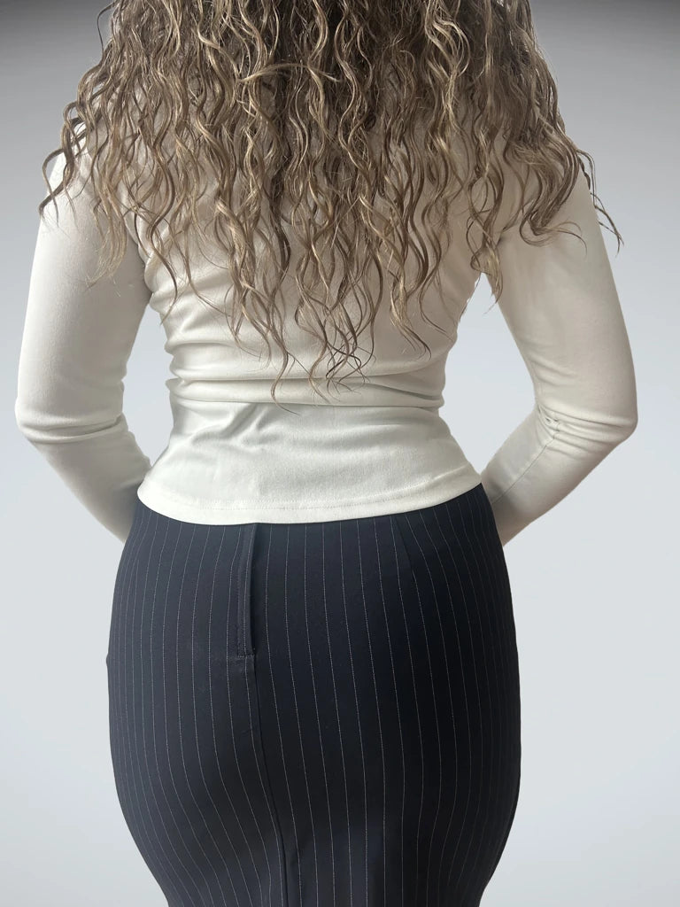 White stretchy button up