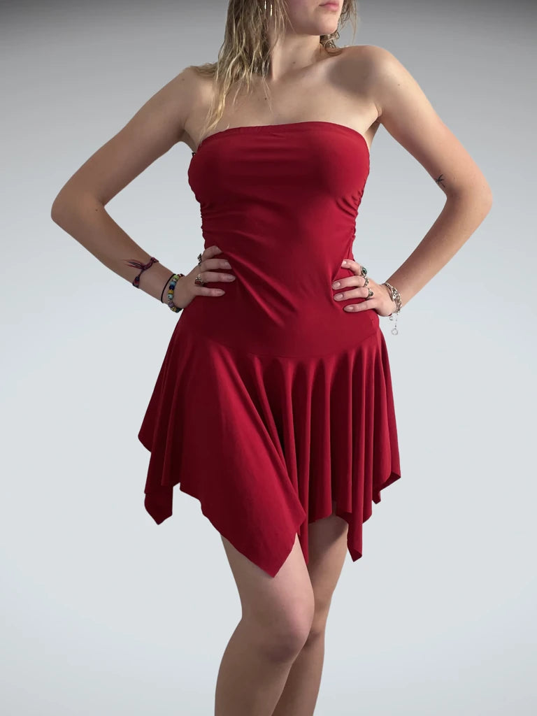 rouge motion – flowy asymmetric dress (M)