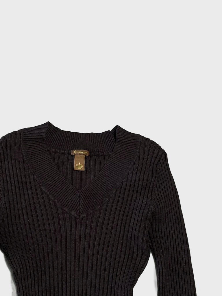 detail view, Copper Key Brown V-Neck Jumper, vintage Y2K second hand piece