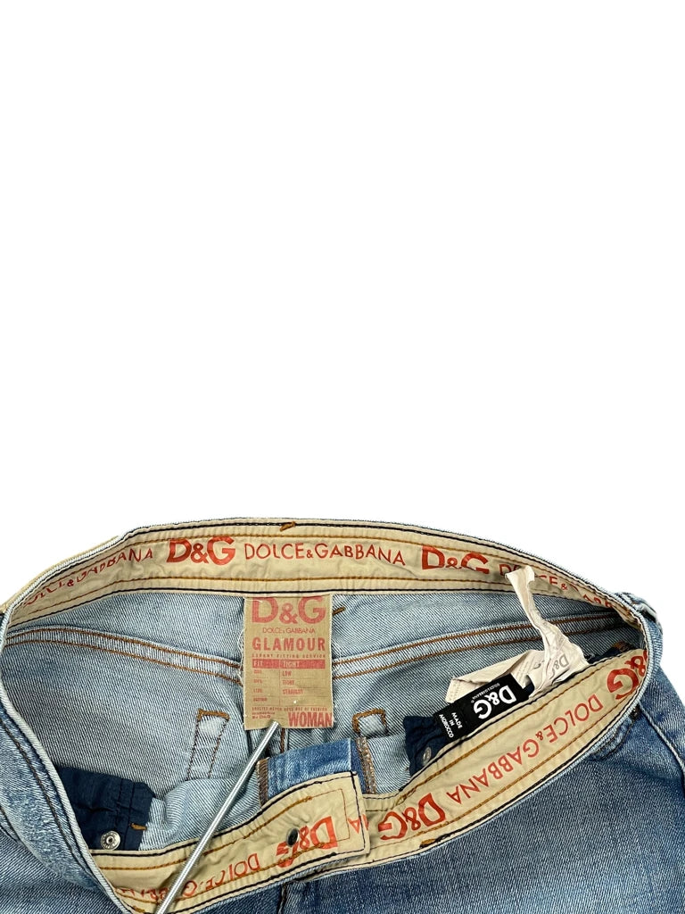 Light Wash Cropped Jeans with Subtle Fading (L)