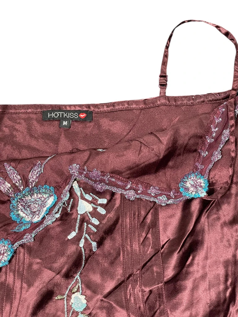 Dark purple flower detail top (M)