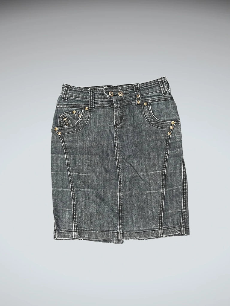 Seduction Dark Washed Denim Skirt (XS)