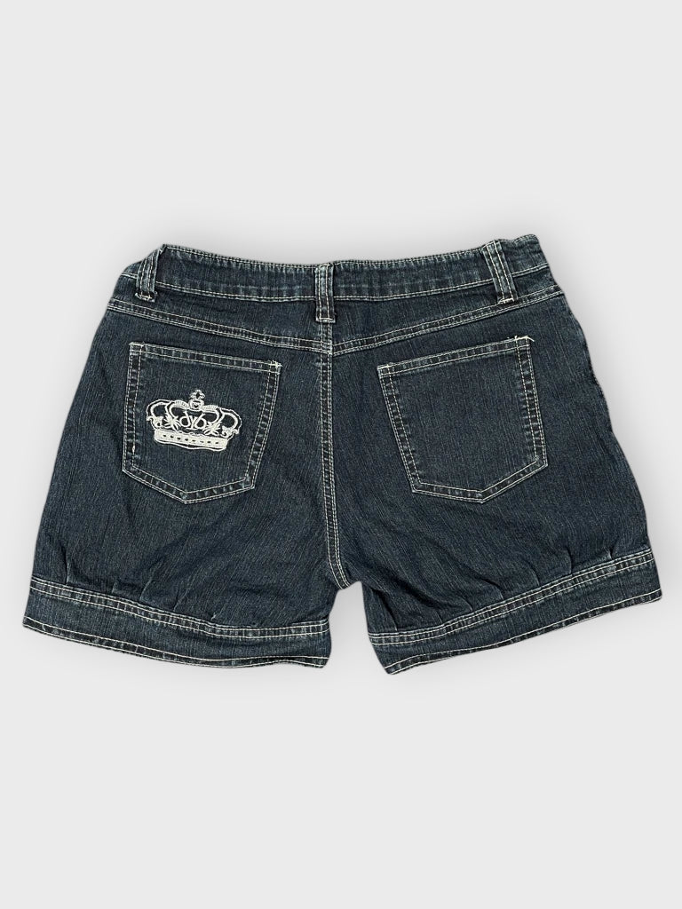 detail view, Crown Embroidered Dark Wash Denim Hotpants, vintage Y2K second hand piece, image 4
