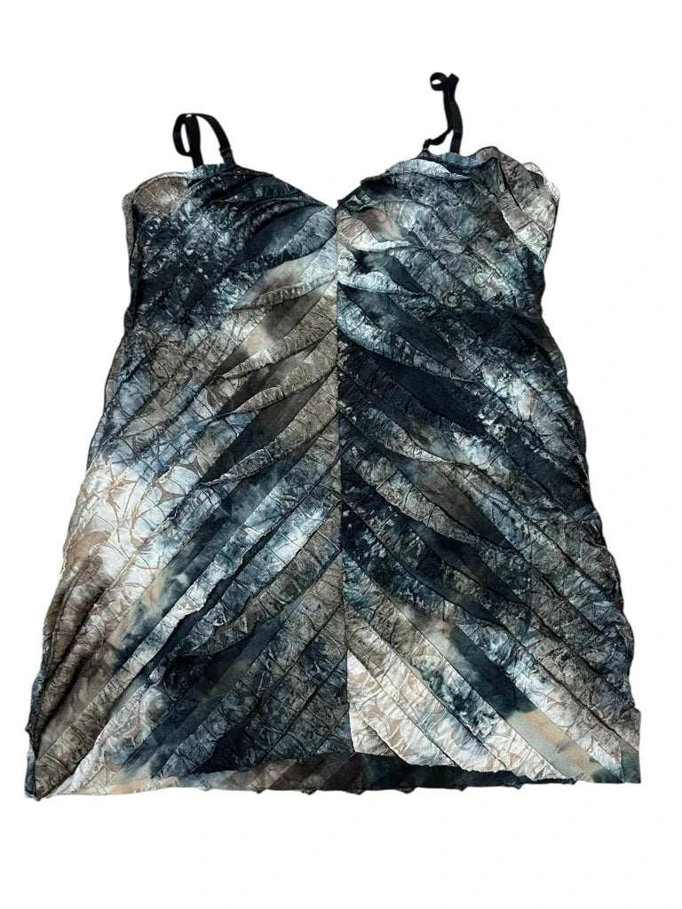 Twilight Texture – Wavy Layered Slip (S)