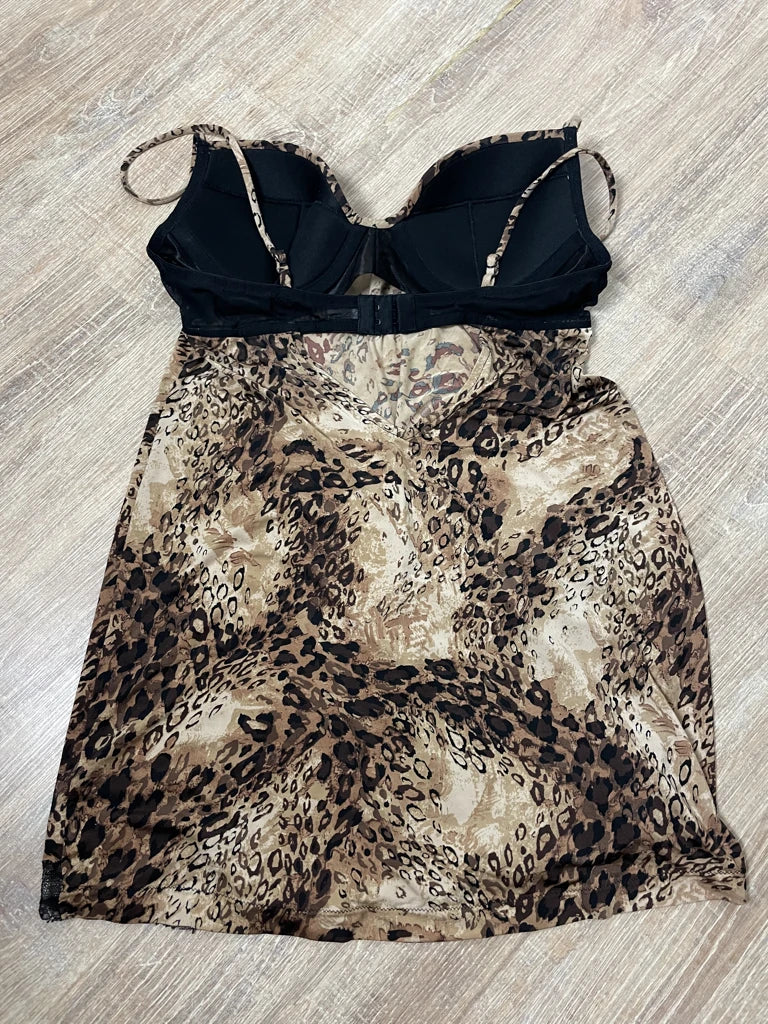Leopard top