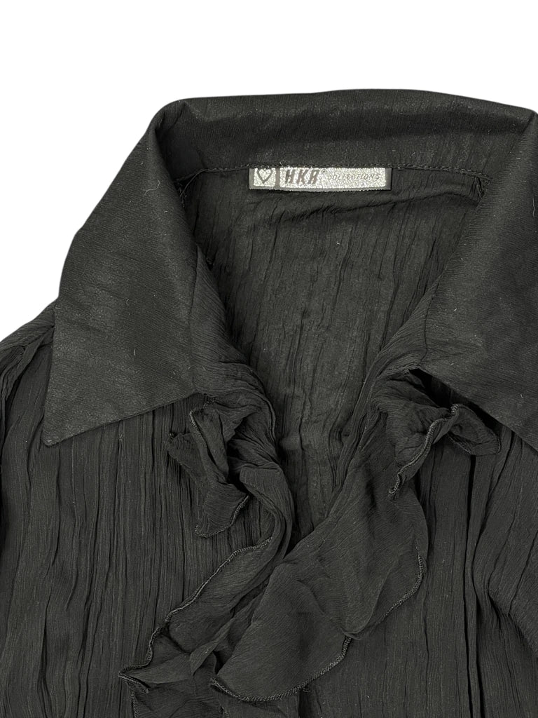 Ruffled Tie-Front Crinkle Blouse in Black (M)