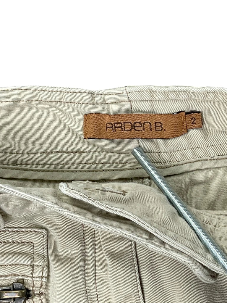 Beige Pleated Hem Skirt with Zip Pockets (S)
