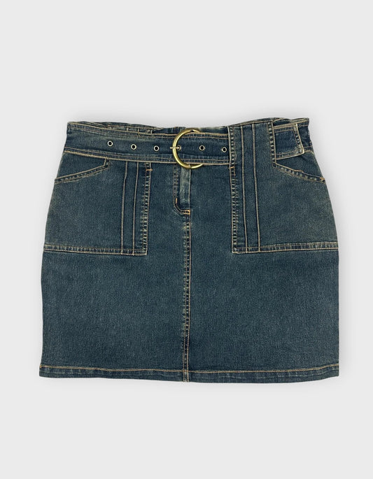Denim mini skirt in blue color with belted detail front view.