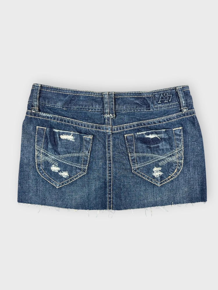 Distressed Denim Mini Skirt with Frayed Hem (W31 / L)